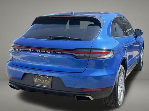 2020 Porsche Macan Base