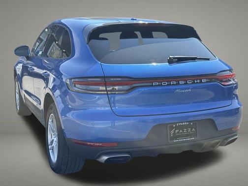 2020 Porsche Macan Base