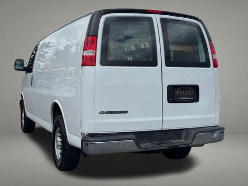 Summit White 2021 Chevrolet Express 2500 Work Van