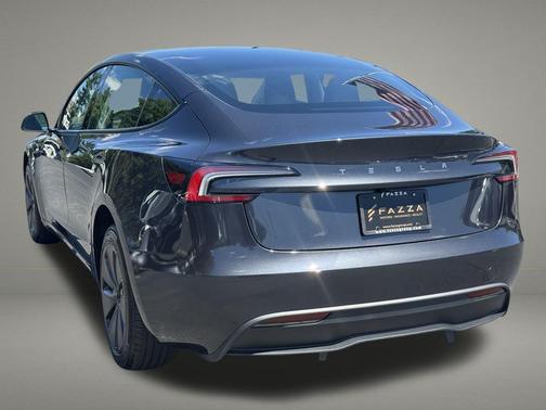2025 Tesla Model 3 Long Range