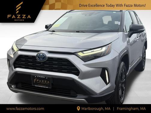 2022 Toyota RAV4 Hybrid SE