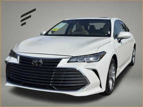 2022 Toyota Avalon XLE