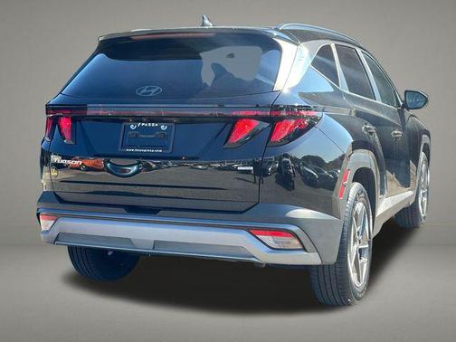 Phantom Black 2025 Hyundai TUCSON SEL