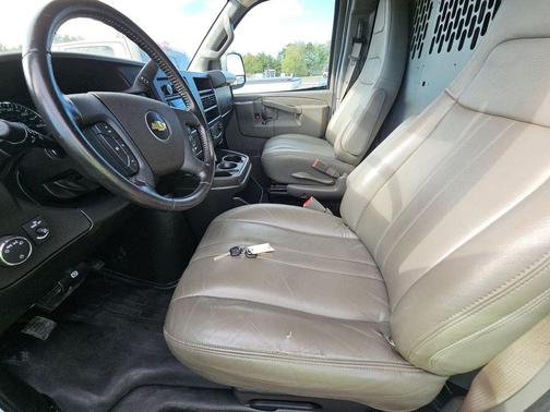 2022 Chevrolet Express 3500 RWD 3500 Extended Wheelbase WT