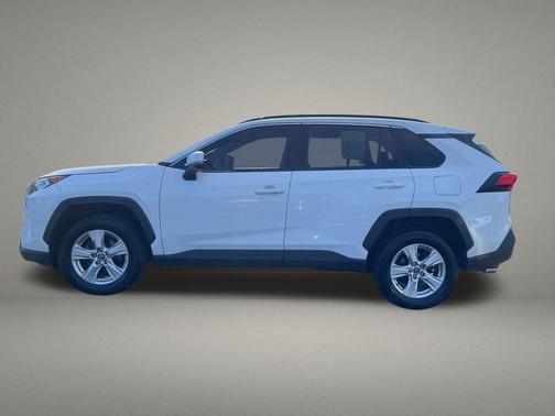 Super White 2020 Toyota RAV4 XLE