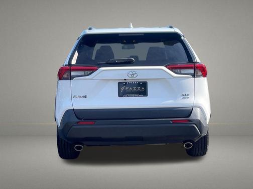 Super White 2020 Toyota RAV4 XLE