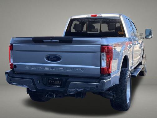 2017 Ford F-350 Lariat