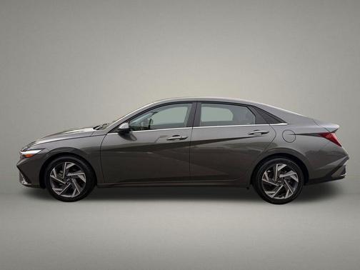 Amazon Gray 2025 Hyundai ELANTRA SEL