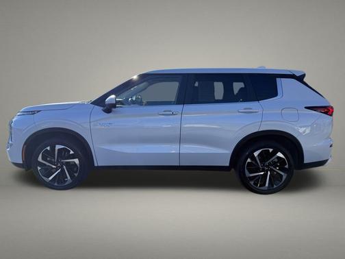 2024 Mitsubishi Outlander PHEV SE S-AWC