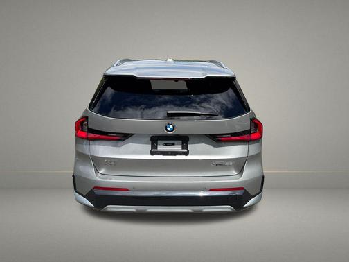 Space Silver Metallic 2025 BMW X1 xDrive28i