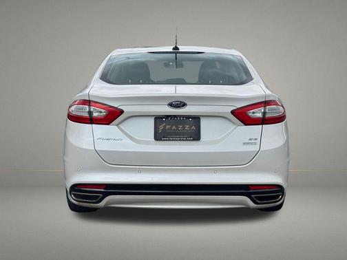 White Platinum Metallic Tri-Coat 2015 Ford Fusion SE