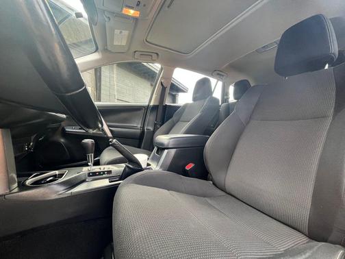 Magnetic Gray Metallic 2018 Toyota RAV4 XLE