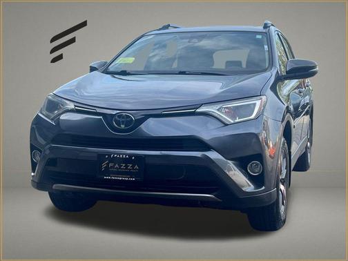 Magnetic Gray Metallic 2018 Toyota RAV4 XLE