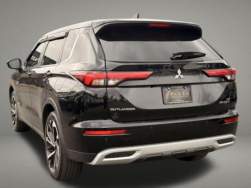 2024 Mitsubishi Outlander PHEV SE S-AWC