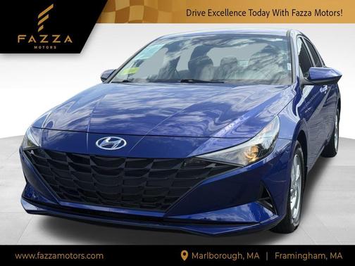 2023 Hyundai ELANTRA SE