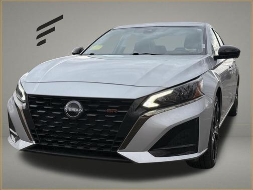 2024 Nissan Altima SR FWD