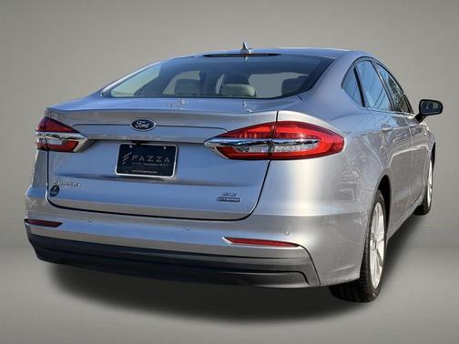Silver Metallic 2020 Ford Fusion Hybrid SE