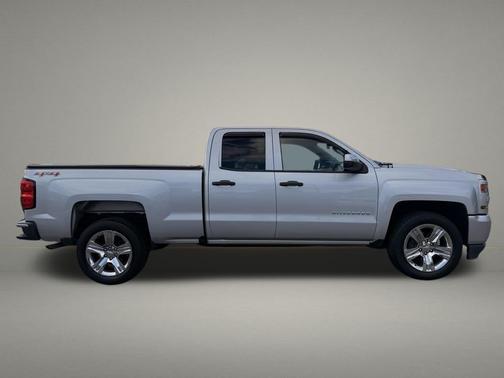 2016 Chevrolet Silverado 1500 Custom