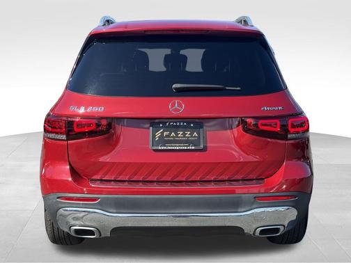 2021 Mercedes-Benz GLB 250 4MATIC
