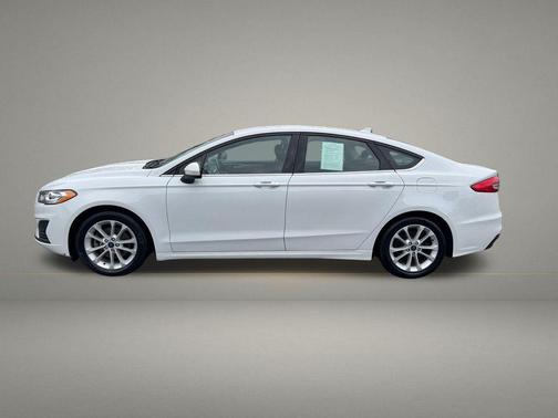 2020 Ford Fusion Hybrid SE