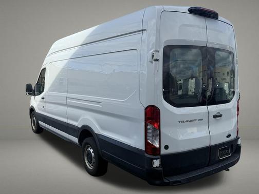 2021 Ford Transit-250 Base