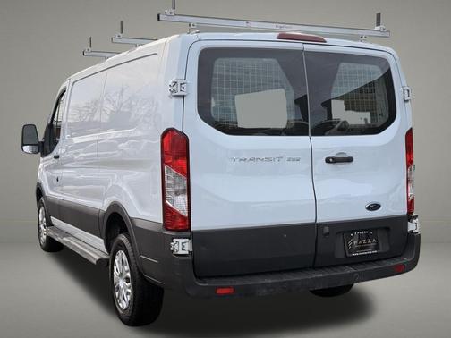 2018 Ford Transit-250 Base
