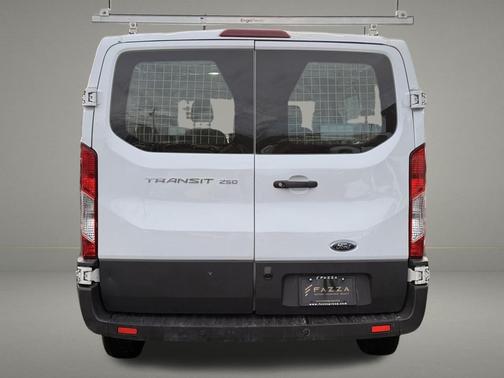 2018 Ford Transit-250 Base