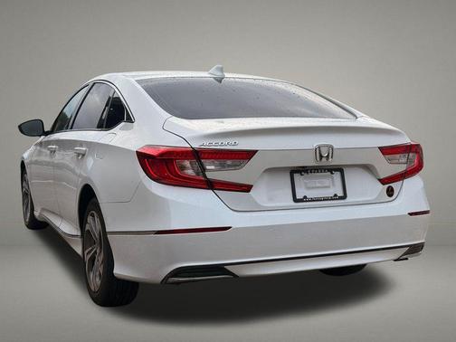 Platinum White Pearl 2019 Honda Accord EX