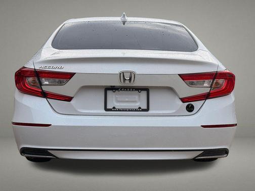 Platinum White Pearl 2019 Honda Accord EX