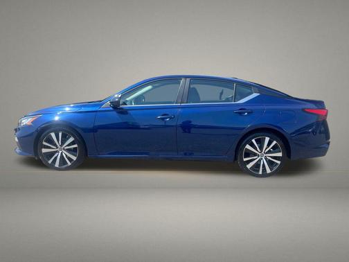 Deep Blue Pearl 2020 Nissan Altima SR FWD