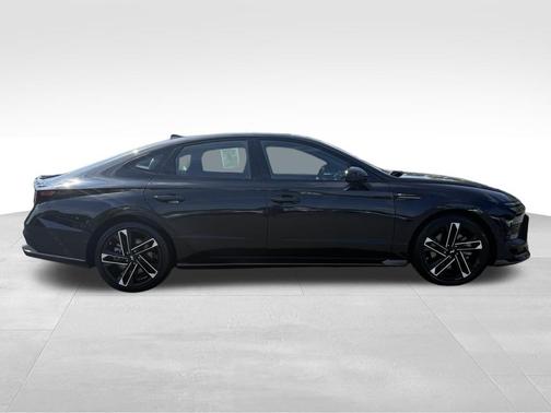 2024 Hyundai SONATA N Line
