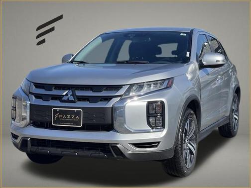 2025 Mitsubishi Outlander Sport SE