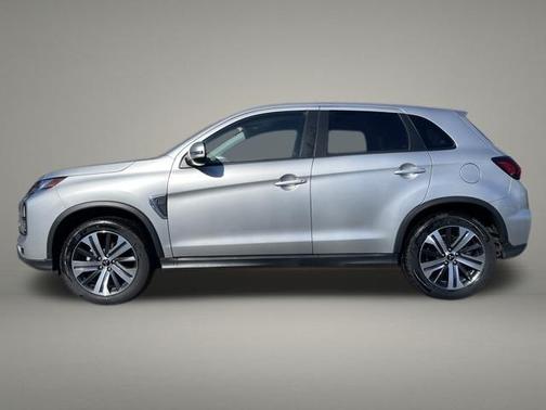 2025 Mitsubishi Outlander Sport SE