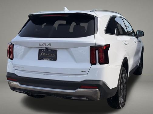 2024 Kia Sorento S