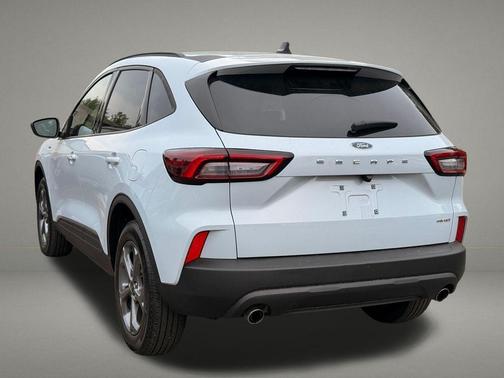 Silver Metallic 2025 Ford Escape ST-Line