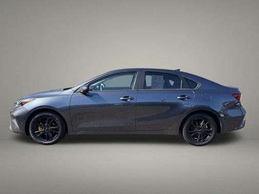 Gravity Gray 2022 Kia Forte LXS