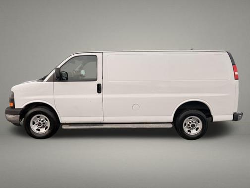 2019 GMC Savana 2500 Work Van