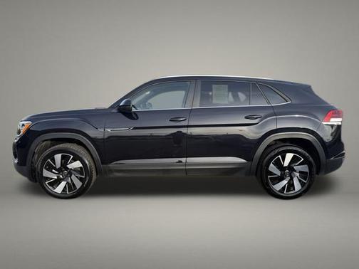 2025 Volkswagen Atlas Cross Sport 2.0T SE w/Technology 4MOTION