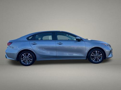 Steel Gray 2023 Kia Forte LXS