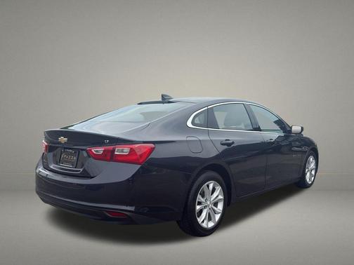 Dark Ash Metallic 2023 Chevrolet Malibu FWD 1LT