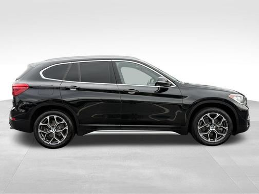 2022 BMW X1 xDrive28i