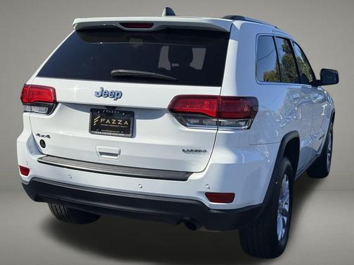 2021 Jeep Grand Cherokee Laredo