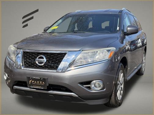 2016 Nissan Pathfinder SV