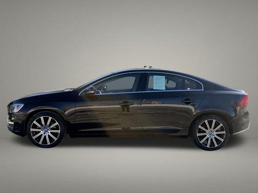 2016 Volvo S60 Inscription T5 Premier