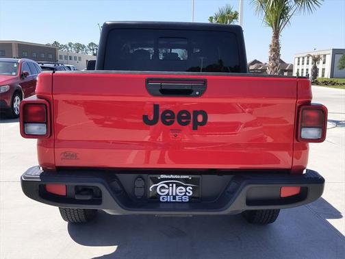 2023 Jeep Gladiator Sport S