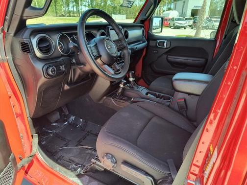 2023 Jeep Gladiator Sport S