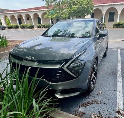 Everlasting Silver 2023 Kia Sportage EX