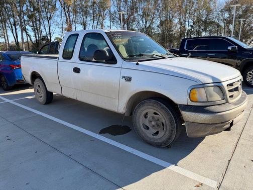 2000 Ford F-150 XL