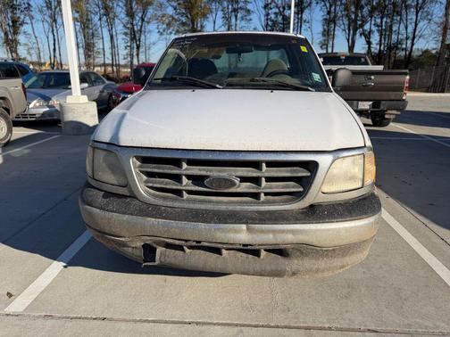 2000 Ford F-150 XL
