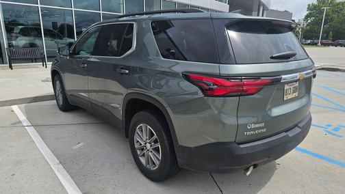 Silver Sage Metallic 2023 Chevrolet Traverse LT Cloth